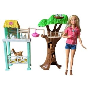 Barbie Animal Rescuer Center Playset with Doll Animals Treehouse and Accessories